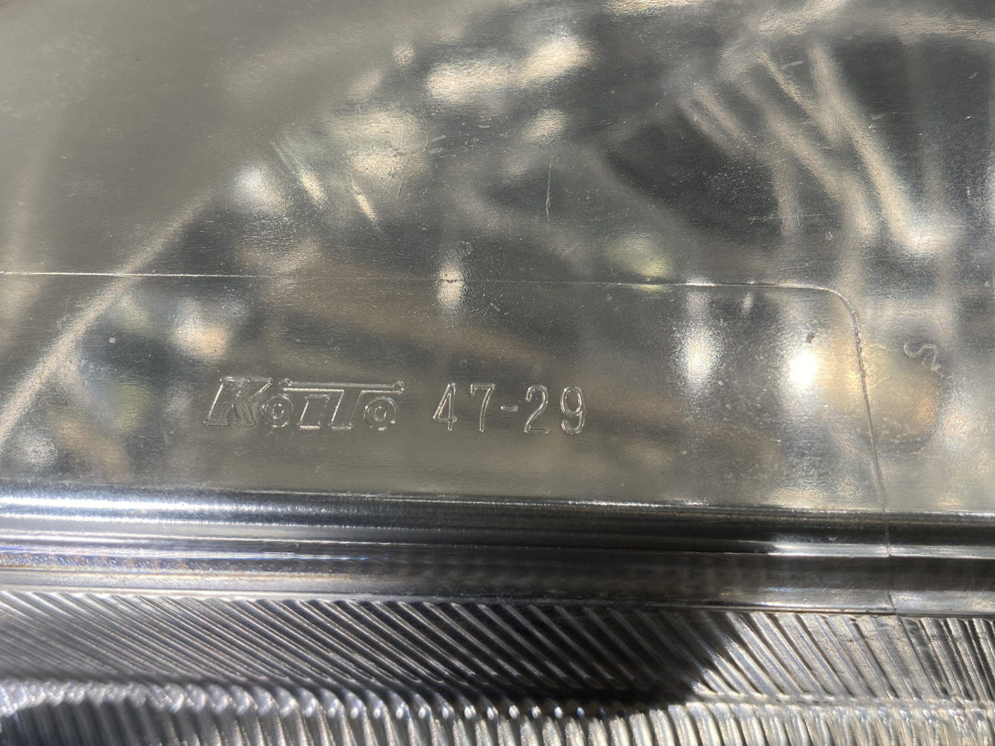 A313_3 TOYOTA PRIUS ZVW30 ZVW35 Headlight 47-29 LEFT Side x1 » NZ1.95 » JDM-PARTS NZ » JDM-PARTS NZ TOYOTA PRIUS ZVW30 ZVW35 Headlight 47-29 LEFT Side x1 » JDM-PARTS NZ