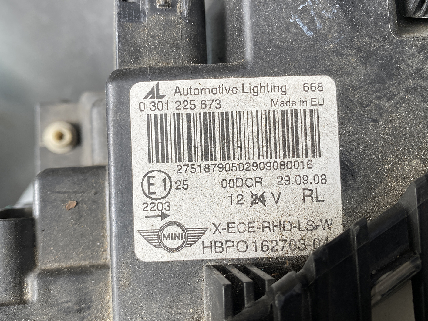 BMW MINI Cooper S GEN2 R55 R56 R57 HID Headlight 0301225673 Left Side x1 - Image 7
