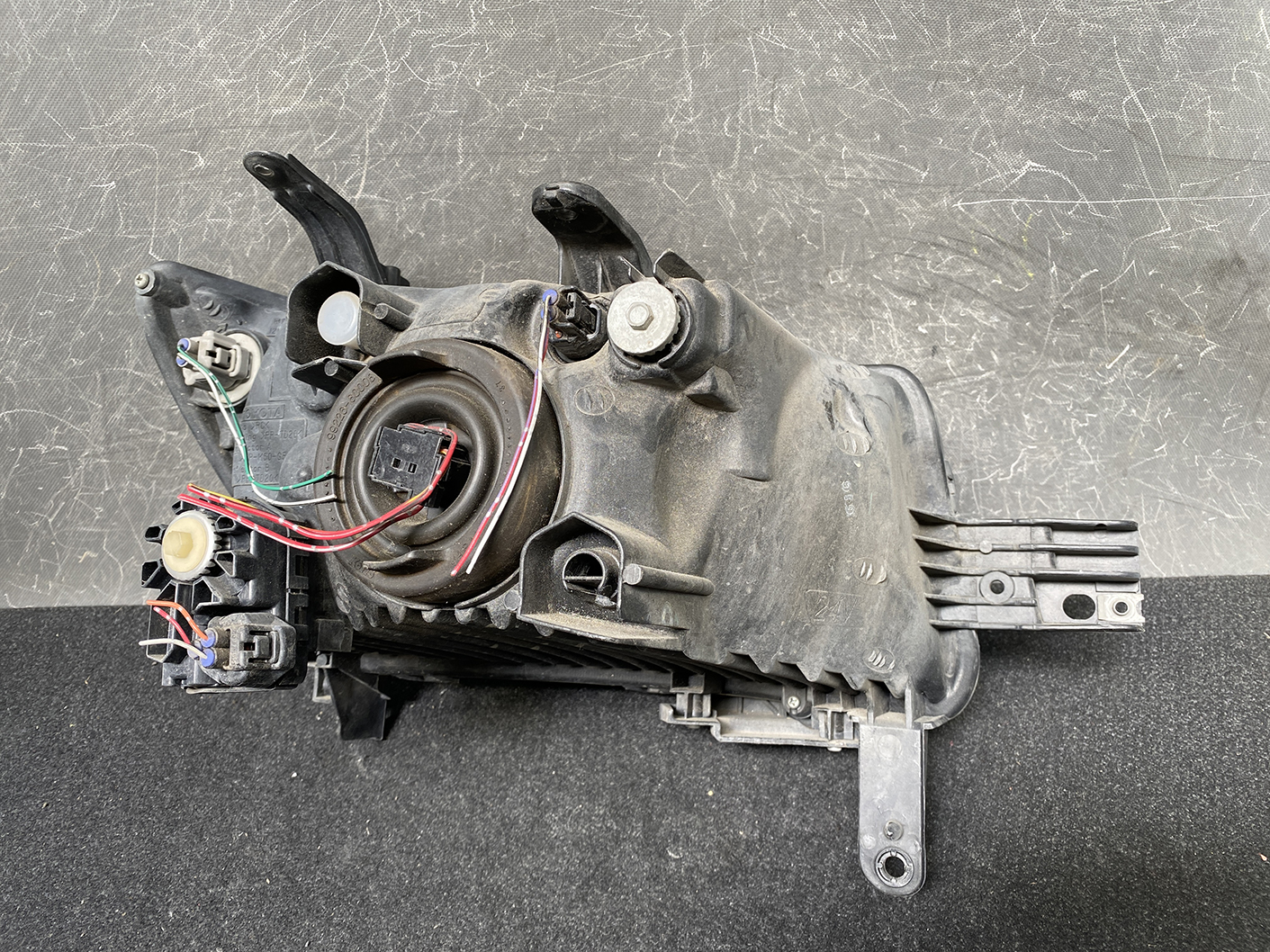 TOYOTA bB QNC20 QNC21 Headlight KOITO B1-1 Left Side x1 - Image 6