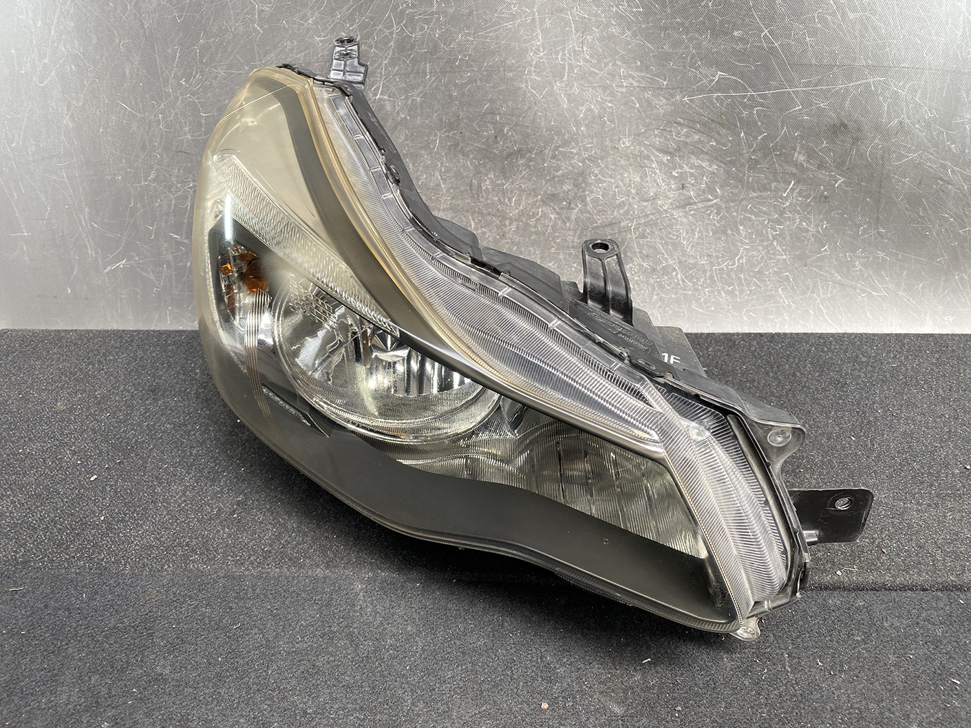 SUBARU XV IMPREZA GJ GP Headlight STANLEY P9932 1F Right Side x1 - Image 2