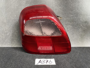 TOYOTA MR-S ZZW30 Genuine Taillight KOITO 17-32 Left Side x1
