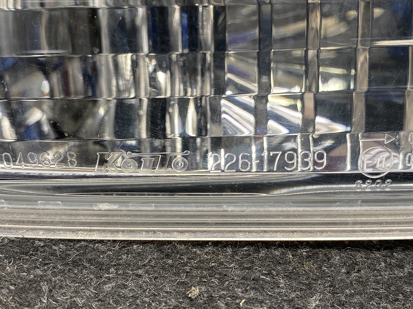 NISSAN X-TRAIL Xtrail T32 Genuine Taillight KOITO 226-17939 Right Side x1 - Image 4