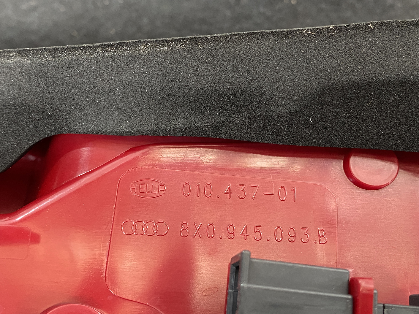 AUDI A1 8X Genuine LED Taillight HELLA 8X0945093B Left Side x1 - Image 8