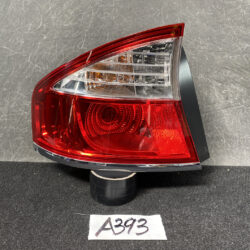 SUBARU LEGACY BL BL5 BL9 BLE Taillight  KOITO 220-20960 Left Side x1