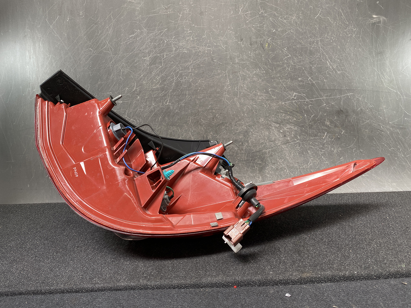 NISSAN TIIDA C11 Taillight STANLEY P7511 Left Side x1 - Image 4