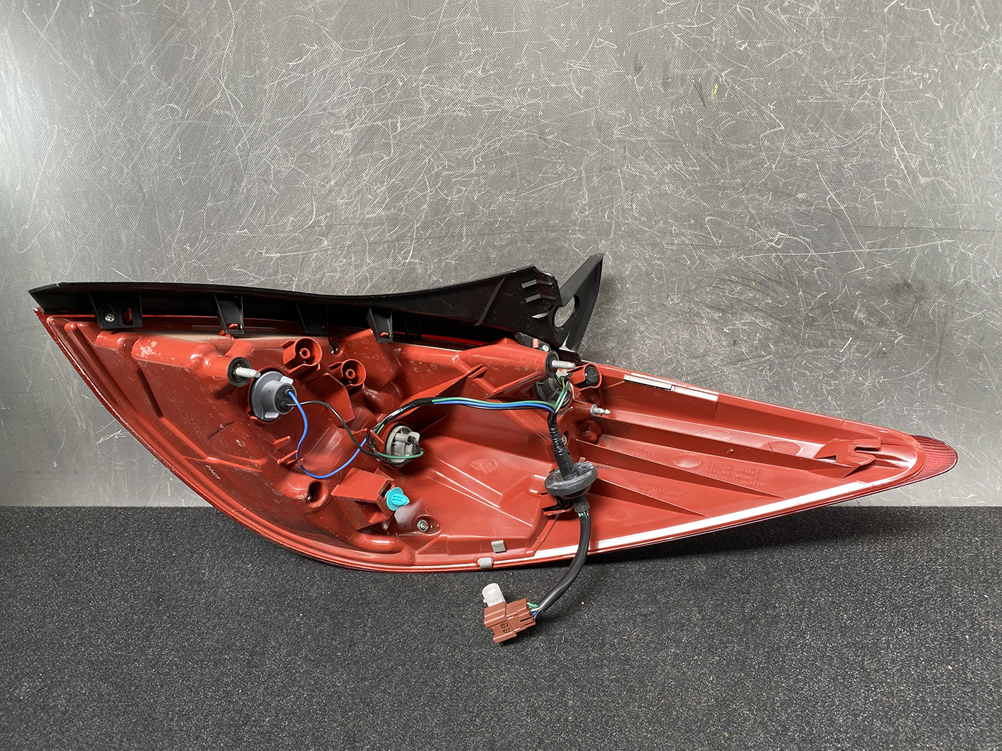 NISSAN TIIDA C11 Taillight STANLEY P7511 Left Side x1 - Image 5