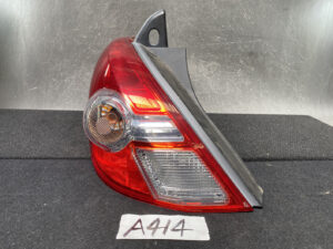NISSAN TIIDA C11 Taillight STANLEY P7511 Left Side x1