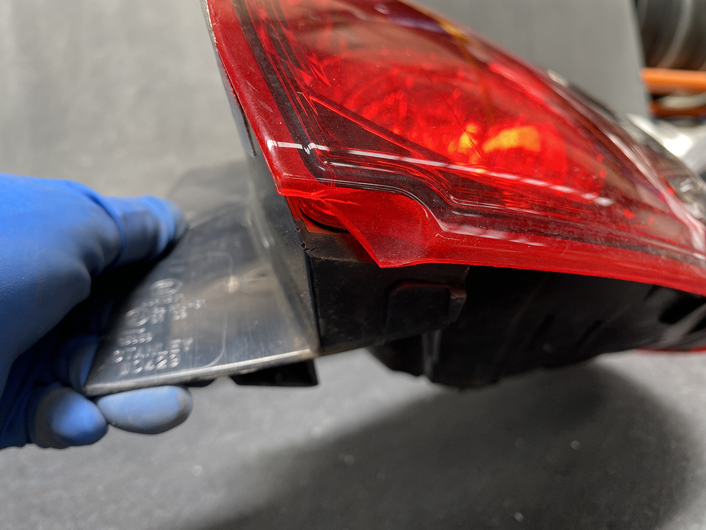 MAZDA CX-5 CX5 KE Taillight STANLEY W0429 Right Side x1 *DAMAGED* - Image 3