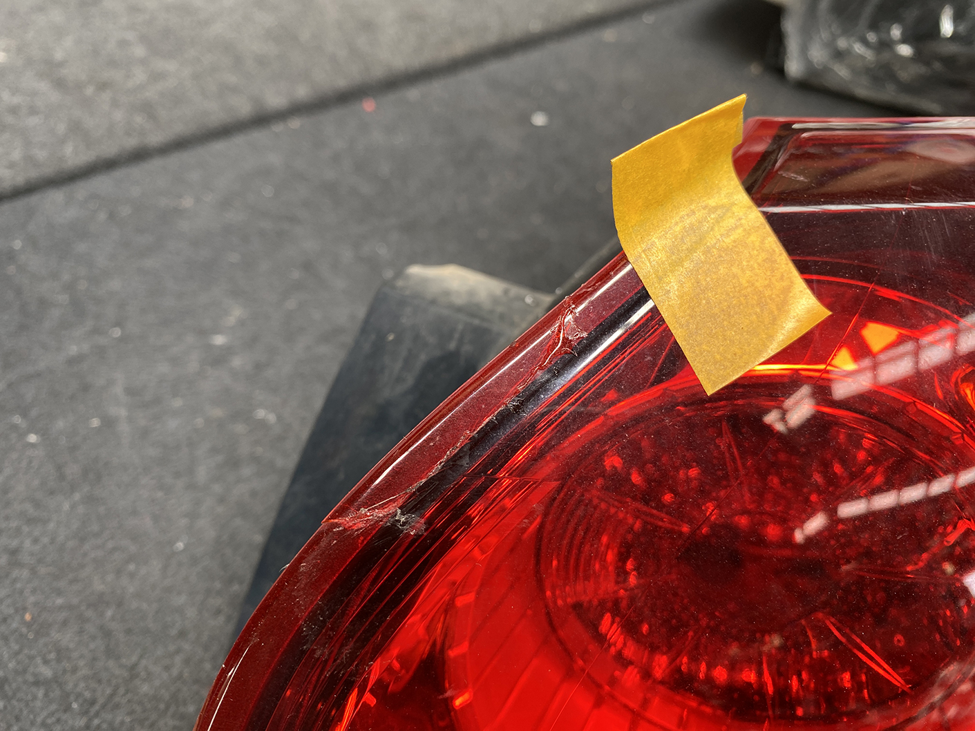 MAZDA CX-5 CX5 KE Taillight STANLEY W0429 Right Side x1 *DAMAGED* - Image 2