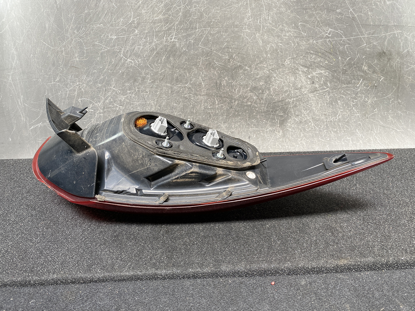 MAZDA CX-5 CX5 KE Taillight STANLEY W0429 Right Side x1 *DAMAGED* - Image 7