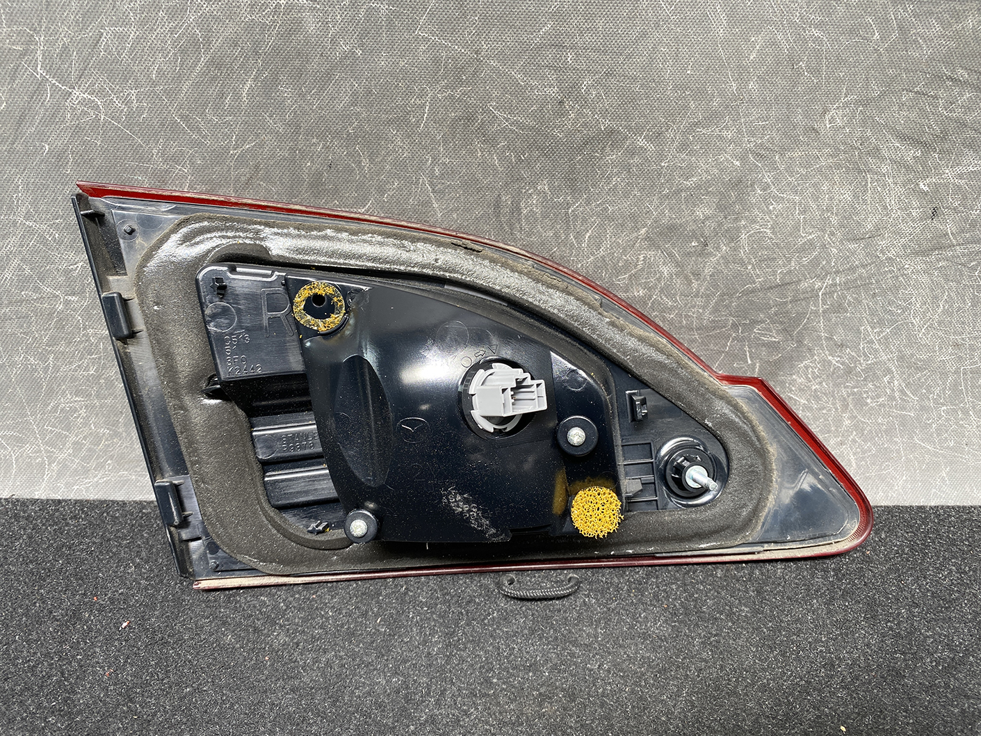 MAZDA Premacy NISSAN LAFESTA CW Taillight Inner P9378 Right Side x1 - Image 3