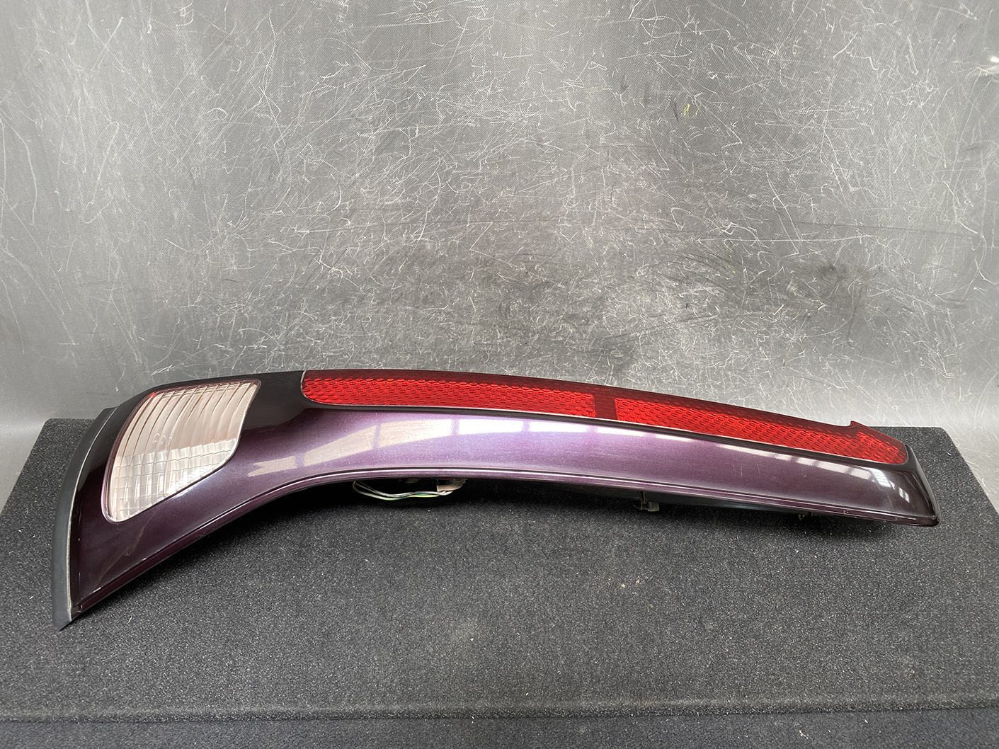 NISSAN SERENA SUZUKI LANDY C25 Taillight ICHIKOH D008 Right Side x1 - Image 2