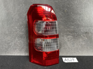 TOYOTA PROBOX SUCCEED NCP50 Genuine Taillight 52-224 Left Side x1