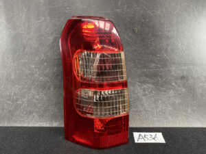 TOYOTA PROBOX SUCCEED NCP51 Taillight ICHIKOH 52-080 Left Side x1