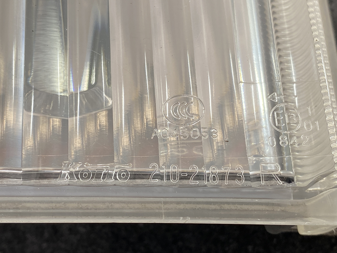 ISUZU ELF TITAN ATLAS NKR85 NPR85 NJR85 Headlight 210-21873 Right Side x1 - Image 4