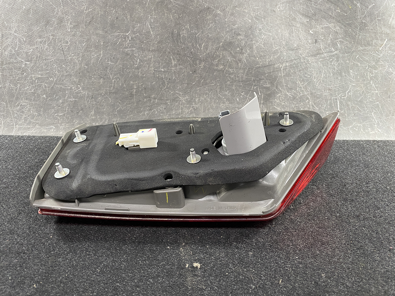 HONDA GRACE GM4 GM5 Taillight Inner 226-18241 E Right Side x1 - Image 3