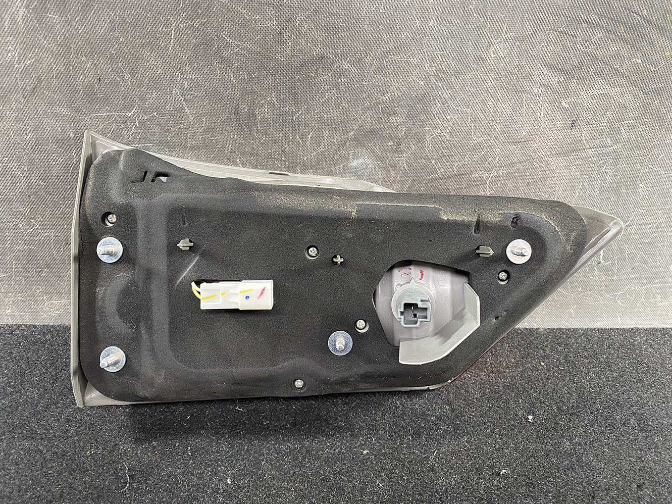 HONDA GRACE GM4 GM5 Taillight Inner 226-18241 E Right Side x1 - Image 4