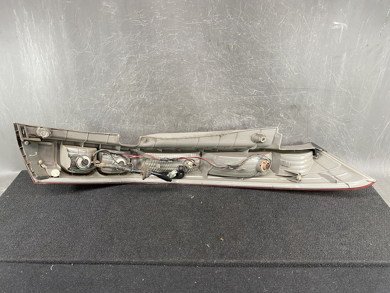 HONDA STREAM RN6 RN7 TAILLIGHT D038 LEFT x1 - Image 4
