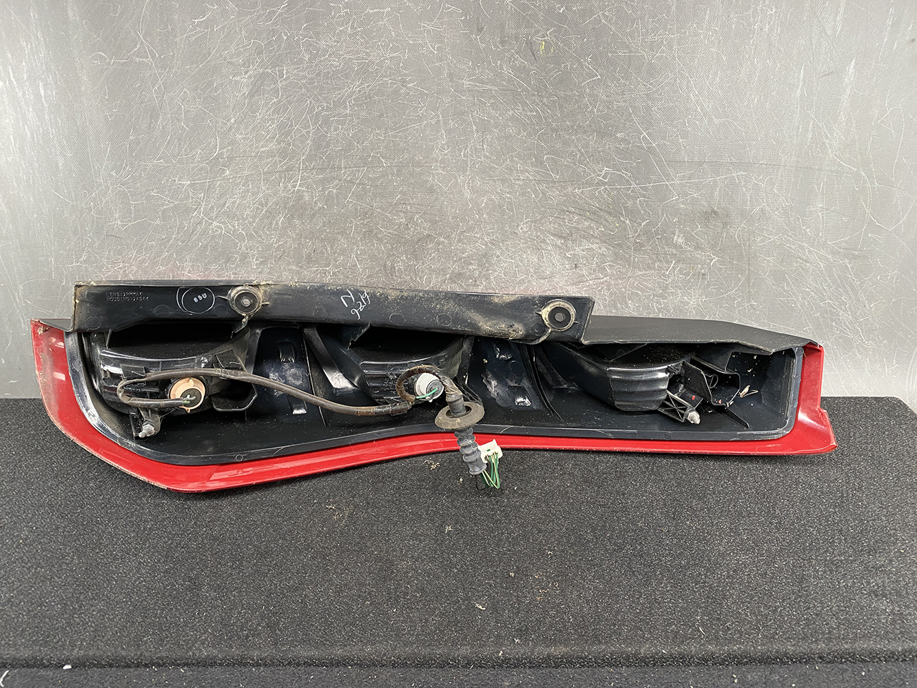 A584_5 NISSAN XTRAIL X-TRAIL T31 Taillight 220-63929 Left Side x1 » NZ.95 » JDM-PARTS NZ » JDM-PARTS NZ NISSAN XTRAIL X-TRAIL T31 Taillight 220-63929 Left Side x1 » JDM-PARTS NZ