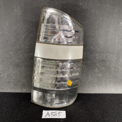 TOYOTA NOAH VOXY AZR60 AZR65 Taillight ICHIKOH 28-185 Right Side x1