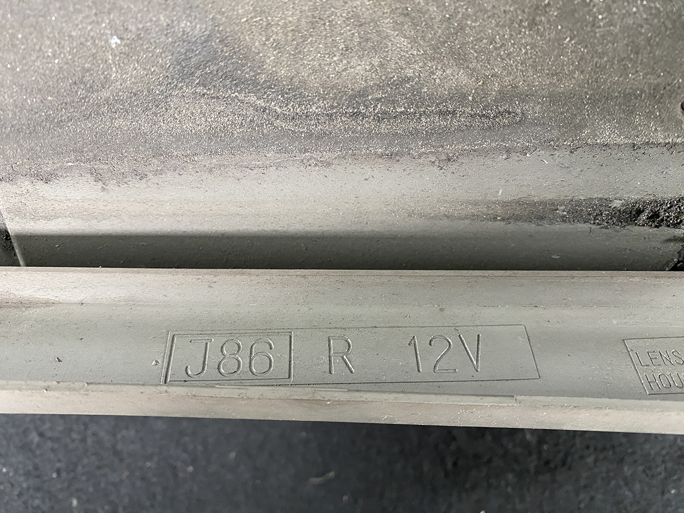 TOYOTA NOAH VOXY AZR60 AZR65 Taillight ICHIKOH 28-185 Right Side x1 - Image 5