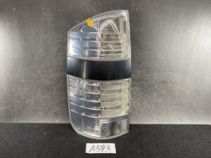 TOYOTA NOAH VOXY AZR60 AZR65 Taillight ICHIKOH 28-185 Left Side x1