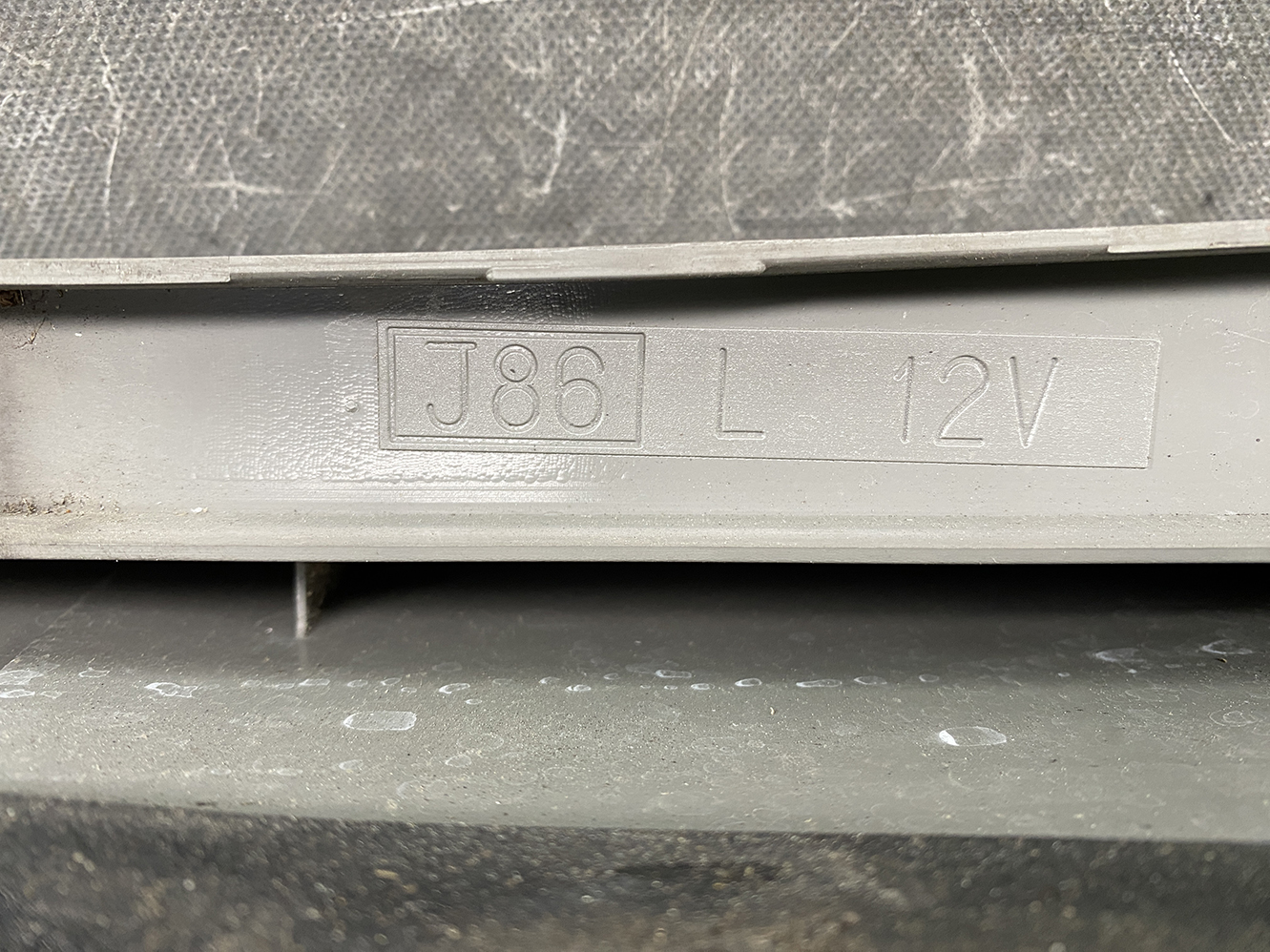 TOYOTA NOAH VOXY AZR60 AZR65 Taillight ICHIKOH 28-185 Left Side x1 - Image 6