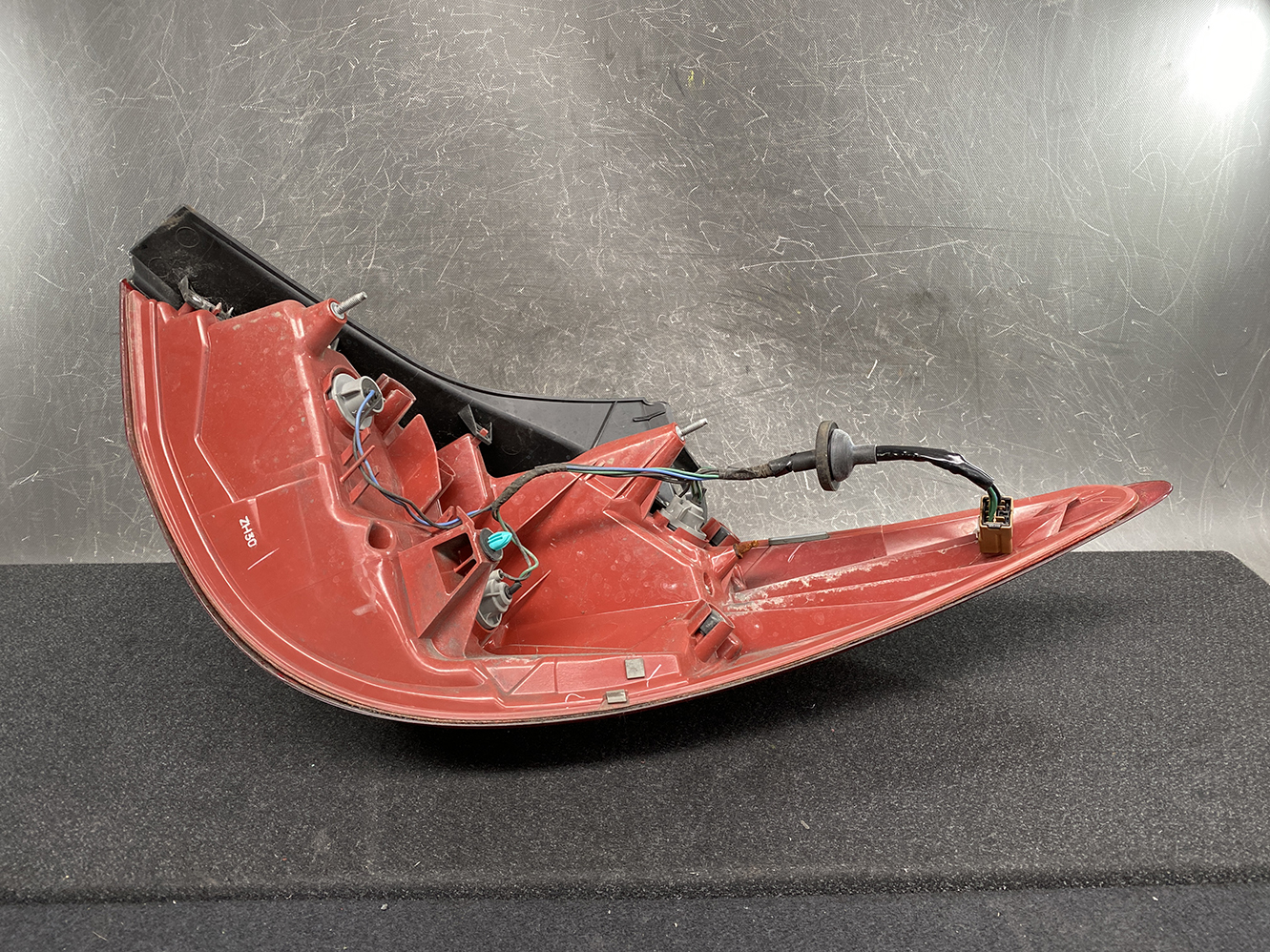 NISSAN TIIDA C11 Taillight STANLEY P7511 Left Side x1 - Image 4