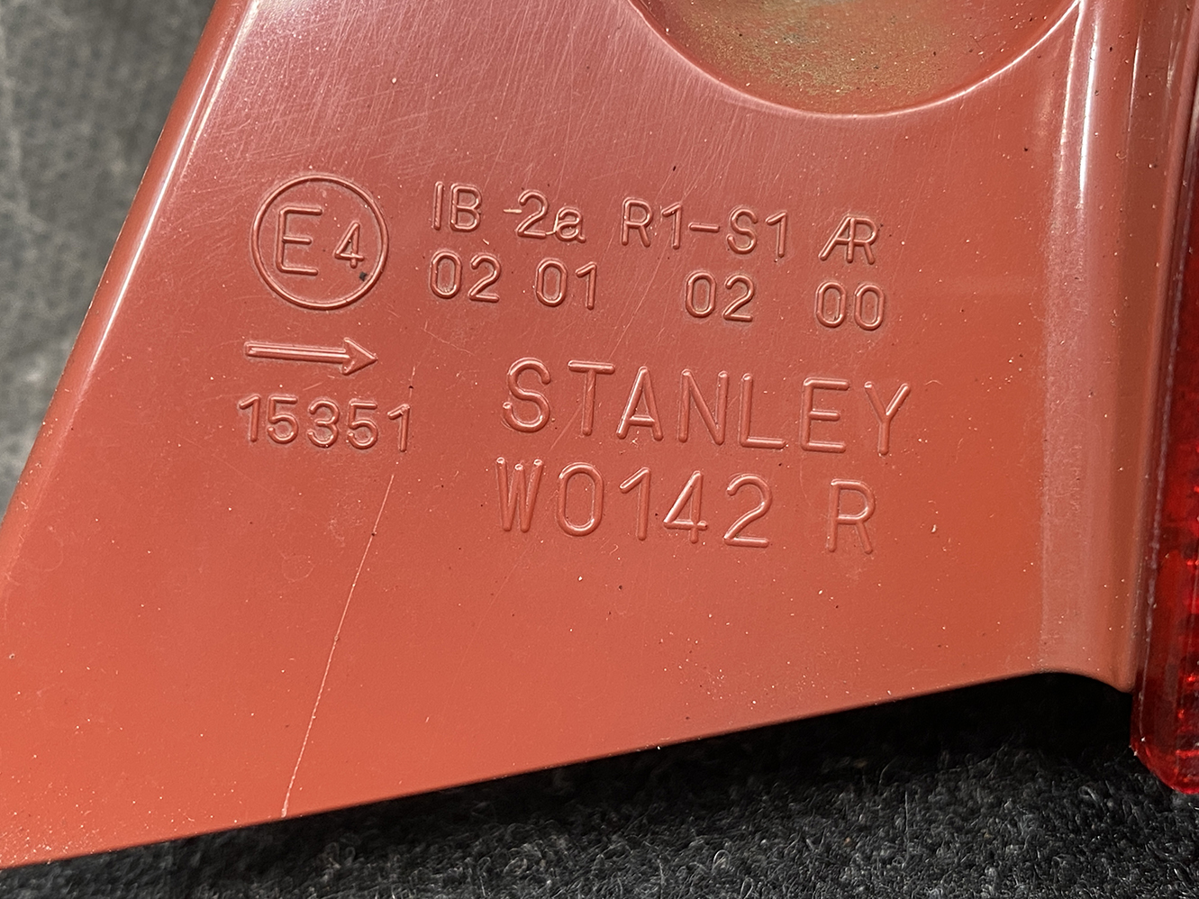 MAZDA DEMIO DE Genuine Taillight STANLEY W0142 R Right Side x1 - Image 5