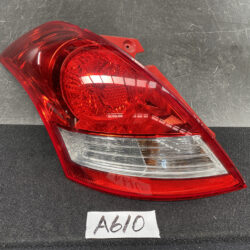 SUZUKI SWIFT ZC72S Genuine Taillight 5041 AL81.02 Left Side x1