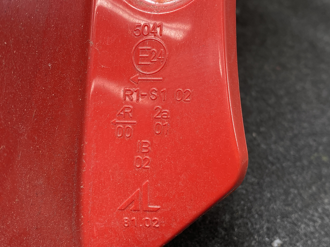 SUZUKI SWIFT ZC72S Genuine Taillight 5041 AL81.02 Left Side x1 - Image 5