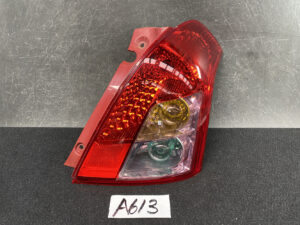 SUZUKI SWIFT ZC ZC71S ZC11S ZD11S ZC31S Taillight 5696 S1-R Right Side x1