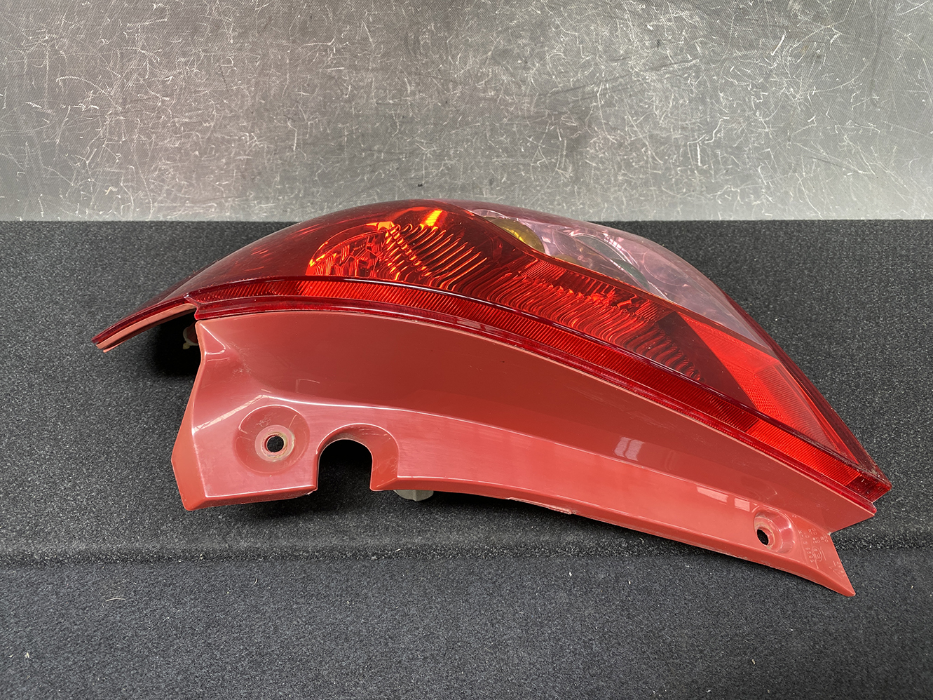 A613_4 SUZUKI SWIFT ZC ZC71S ZC11S ZD11S ZC31S Taillight 5696 S1-R Right Side x1 » NZ.95 » JDM-PARTS NZ » JDM-PARTS NZ SUZUKI SWIFT ZC ZC71S ZC11S ZD11S ZC31S Taillight 5696 S1-R Right Side x1 » JDM-PARTS NZ