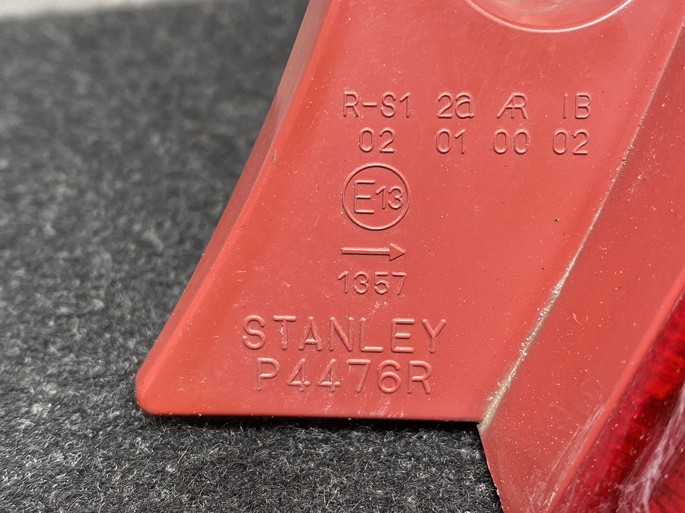 SUZUKI SWIFT ZC71S ZC11S ZD11S ZC31S Taillight P4476 R Right Side x1 - Image 4