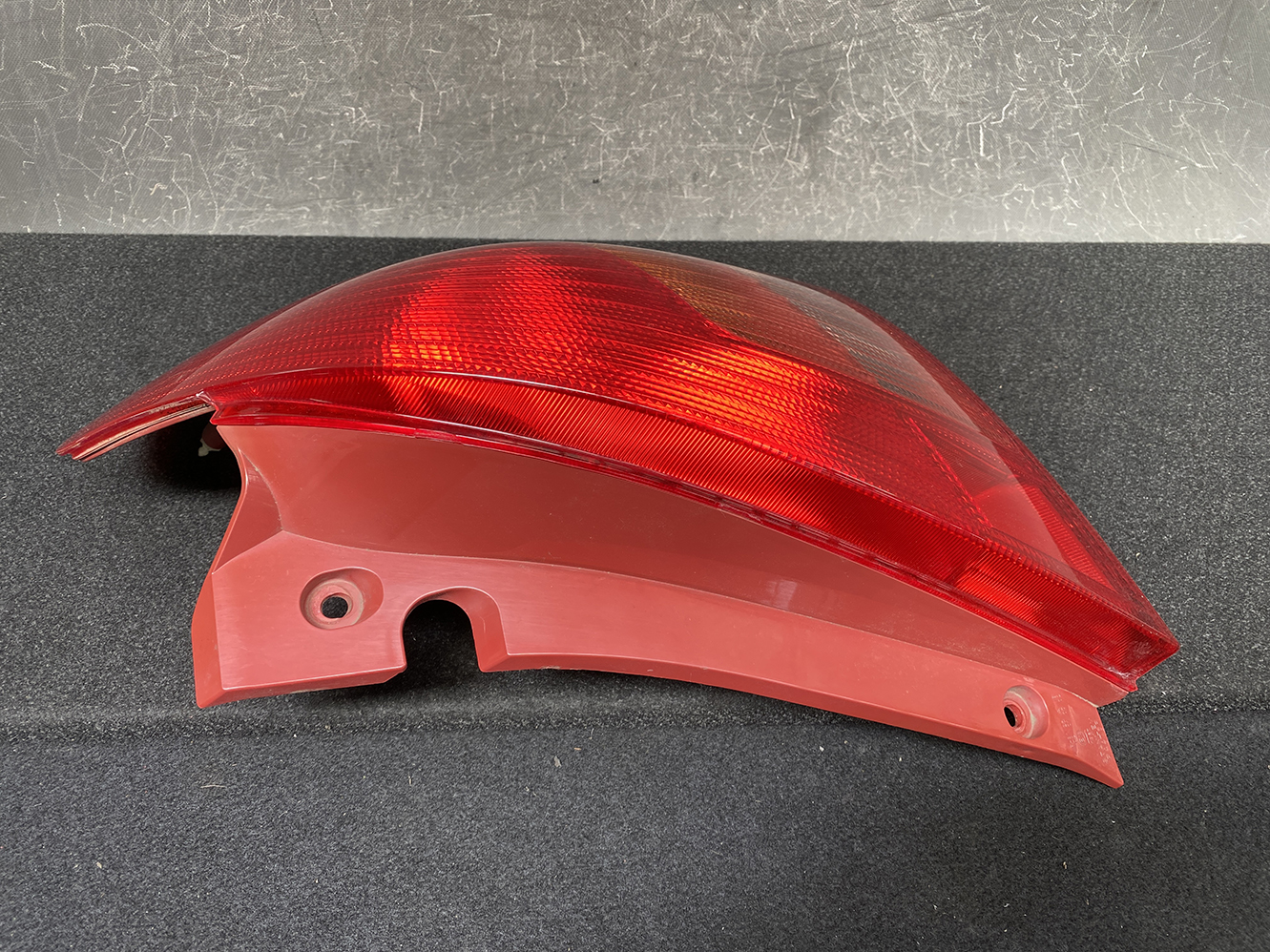 SUZUKI SWIFT ZC71S ZC11S ZD11S ZC31S Taillight P4476 R Right Side x1 - Image 2