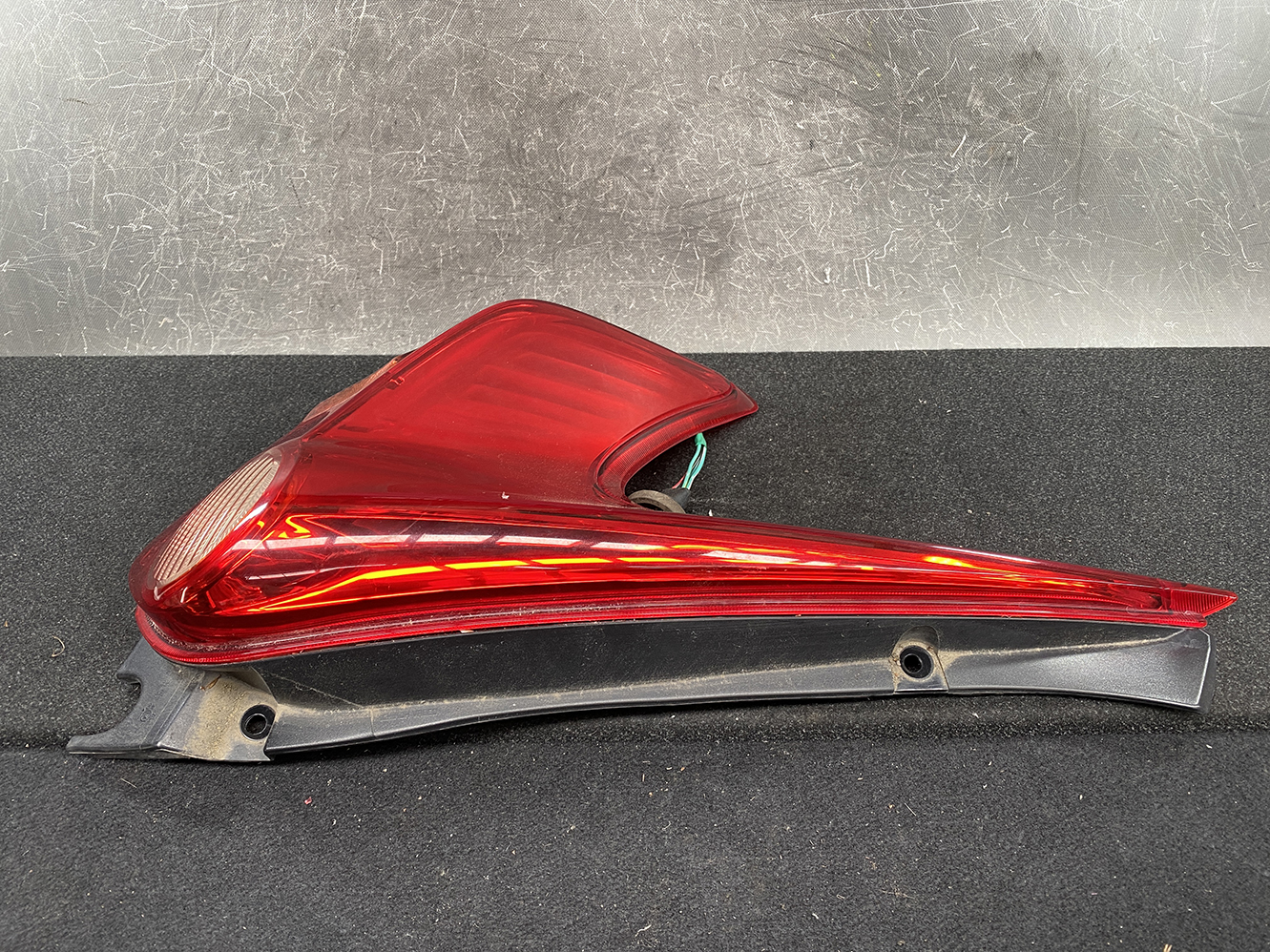 NISSAN JUKE F15 YF15 NF15 YF15 Taillight ICHIKOH T003 Left Side x1 - Image 2