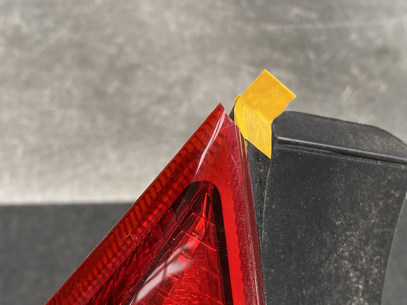 NISSAN NOTE / E12 Genuine Taillight / ICHIKOH D117 / Left Side x1 *DAMAGED* - Image 8