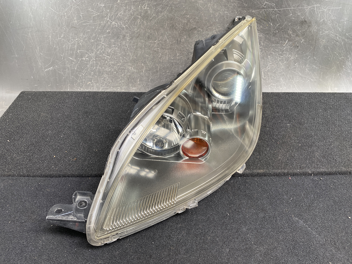 MITSUBISHI COLT Z21A Genuine HID Headlight STANLEY P4398 Left Side x1 - Image 2