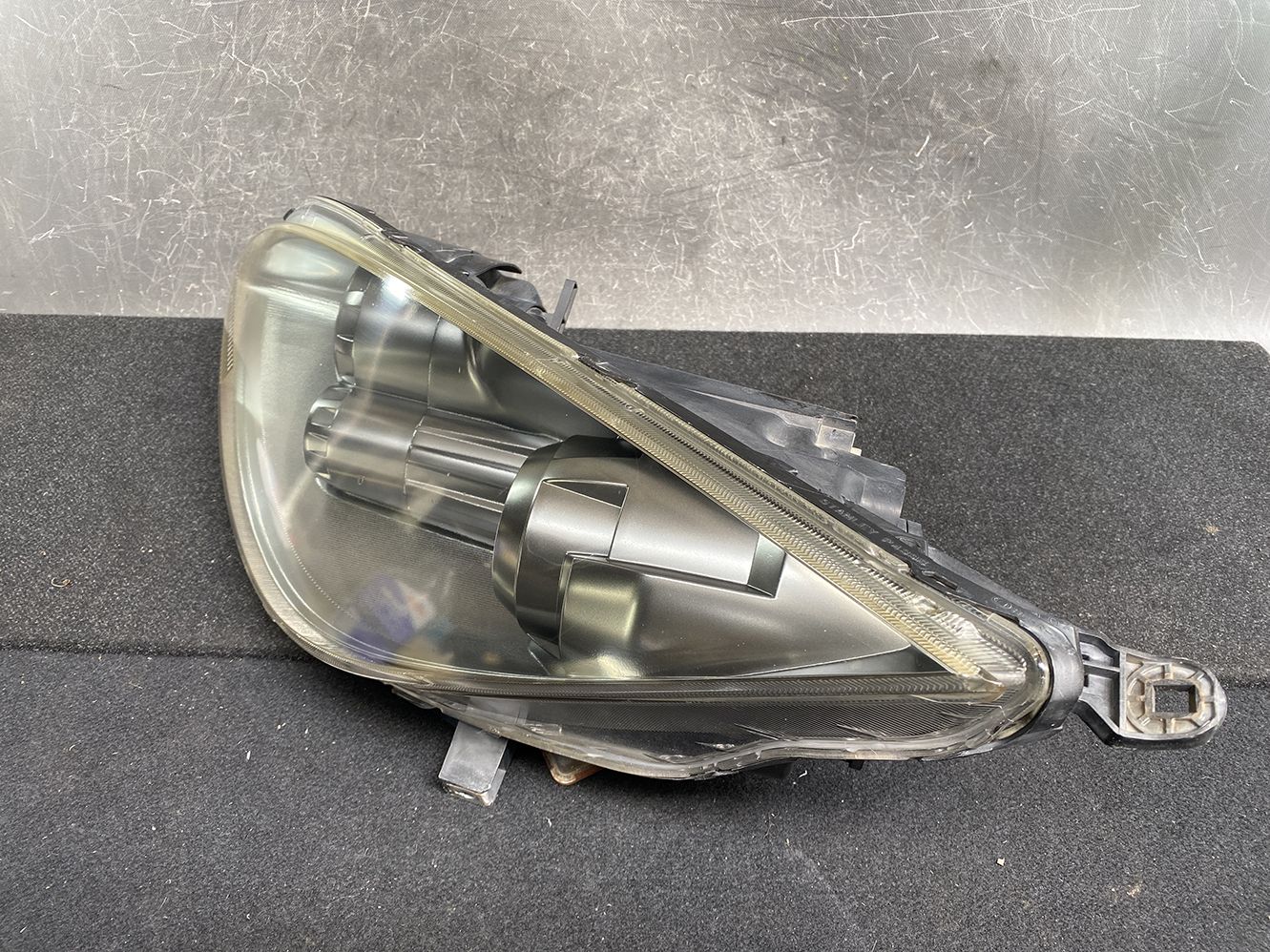 MITSUBISHI COLT Z21A Genuine HID Headlight STANLEY P4398 Left Side x1 - Image 3