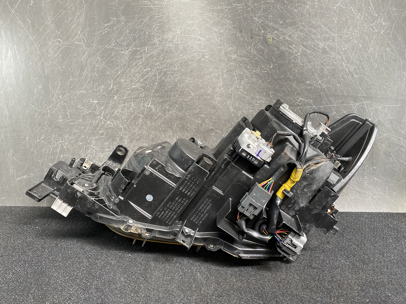 MAZDA 6 ATENZA GJ Genuine Headlight KOITO 100-41941 Right Side x1 - Image 5