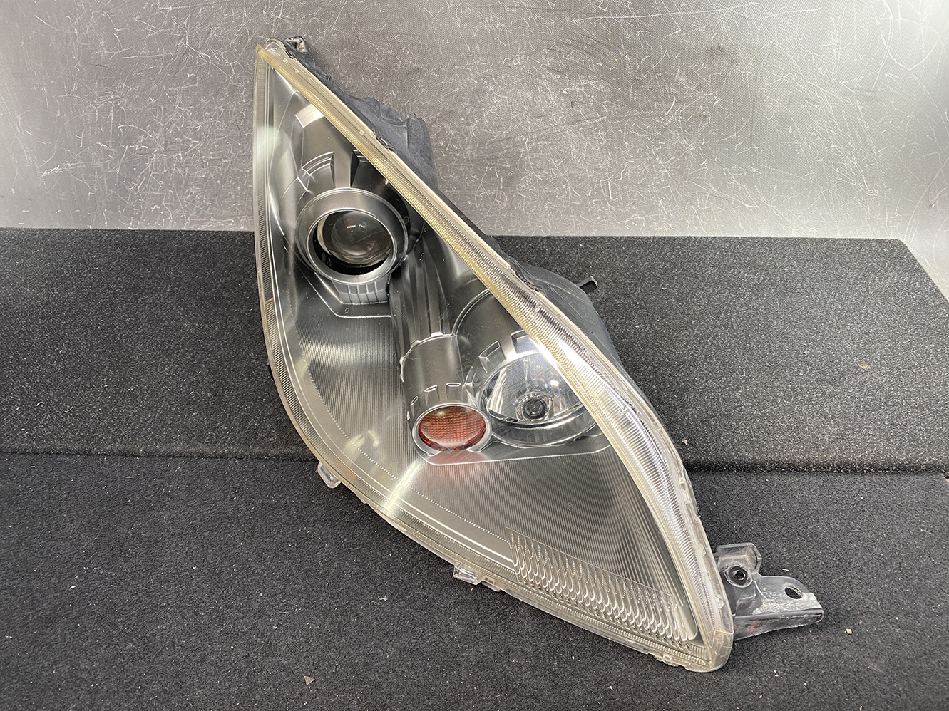 MITSUBISHI COLT Z21A Genuine HID Headlight STANLEY P4398 Right Side x1 - Image 2