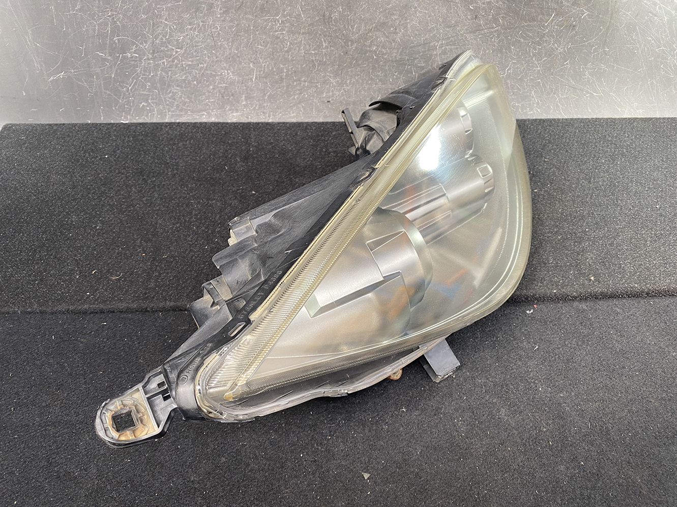 MITSUBISHI COLT Z21A Genuine HID Headlight STANLEY P4398 Right Side x1 - Image 3