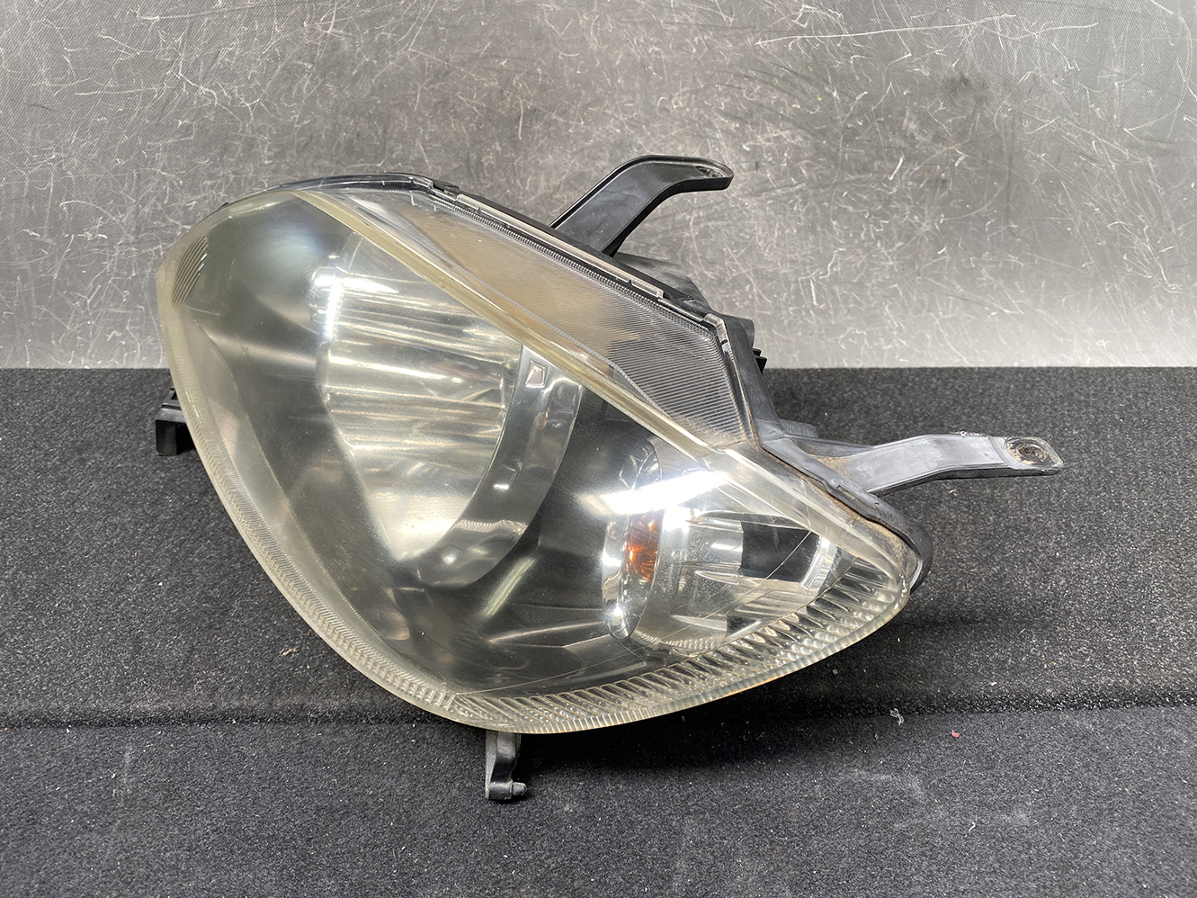 MAZDA 2 DEMIO DY Genuine Headlight STANLEY P1919 Left Side x1 - Image 3