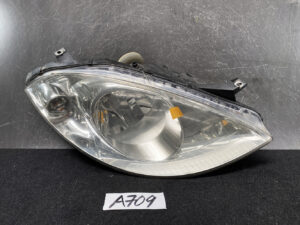 Mercedes-Benz A Class W169 Genuine Headlight A1698200461 Right Side x1