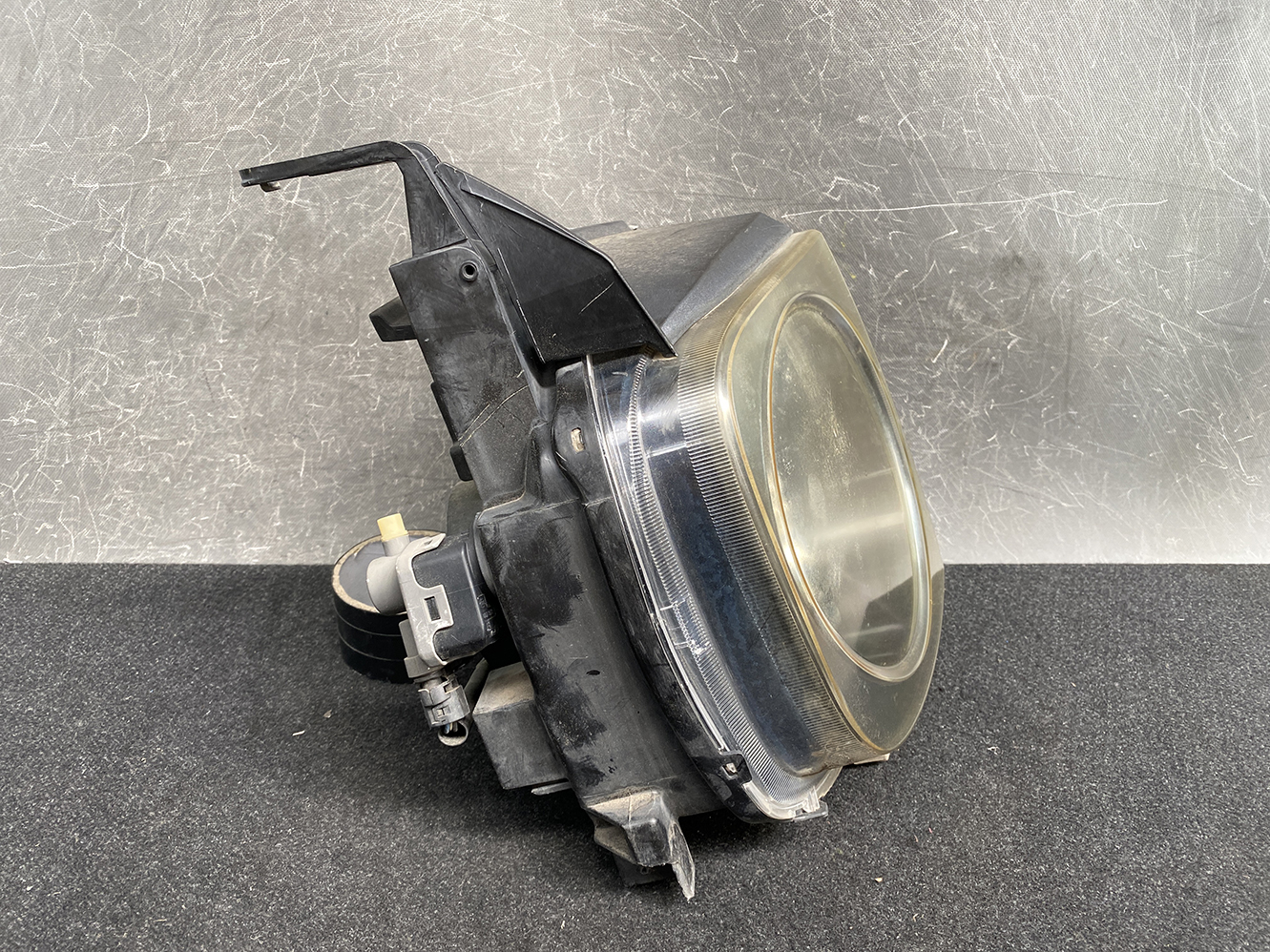 NISSAN CUBE Z11 Genuine Headlight ICHIKOH 1768 Right Side x1 - Image 3