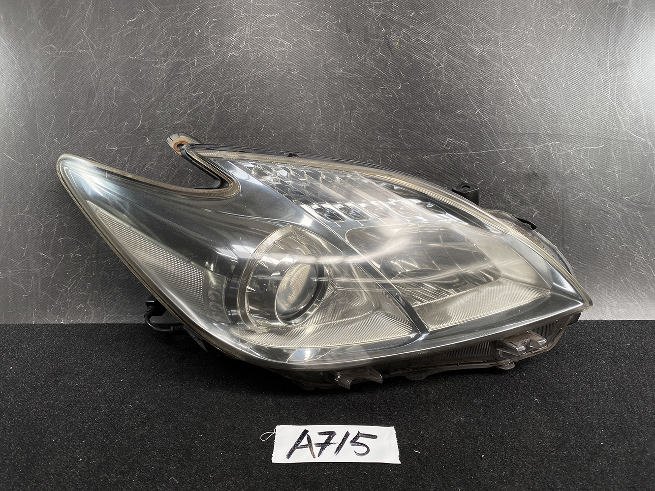 TOYOTA PRIUS ZVW30 ZVW35 Headlight 47-29 After Market LED Right & Left