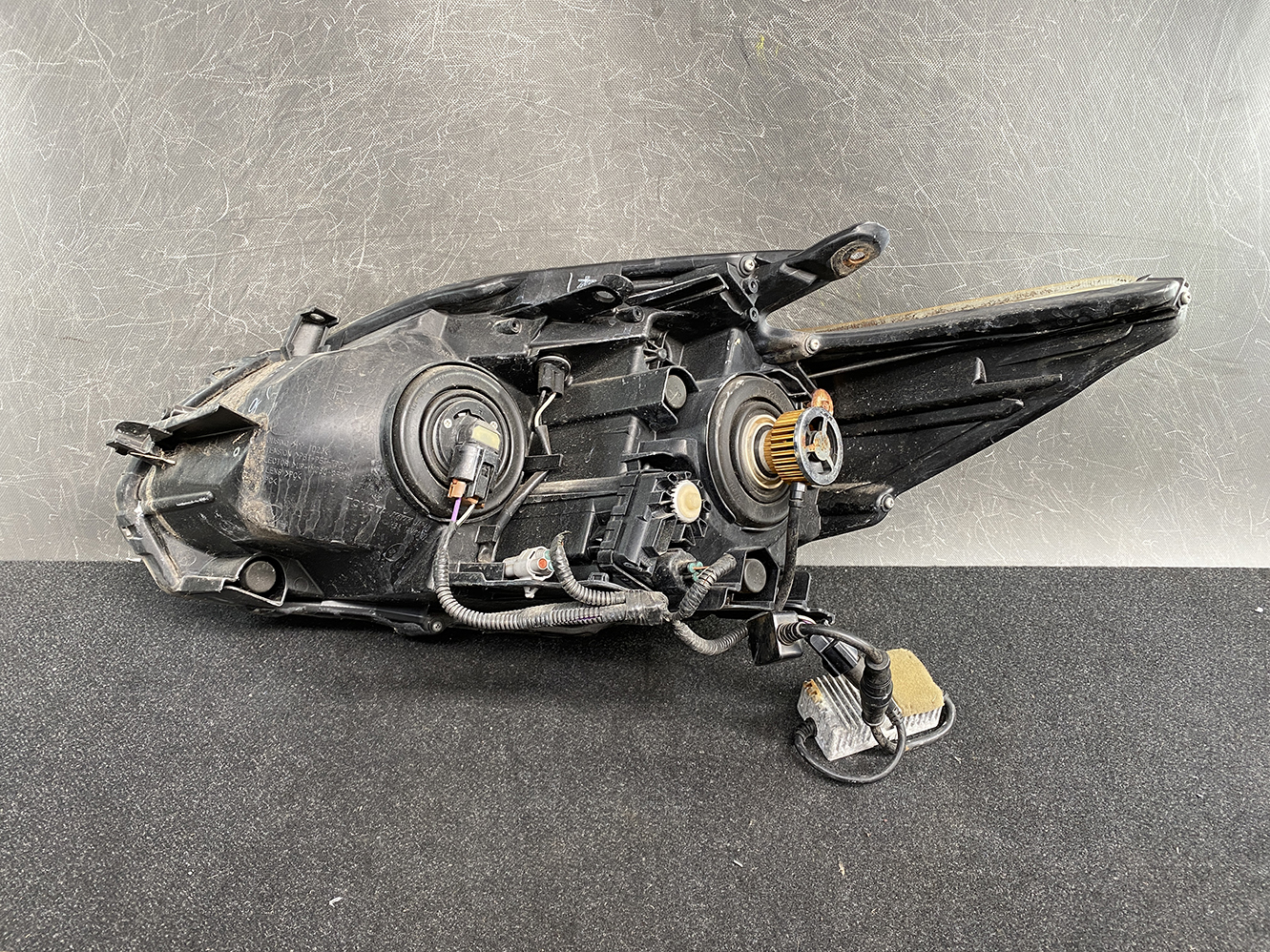 TOYOTA PRIUS ZVW30 ZVW35 Headlight 47-29 After Market LED Right & Left - Image 7