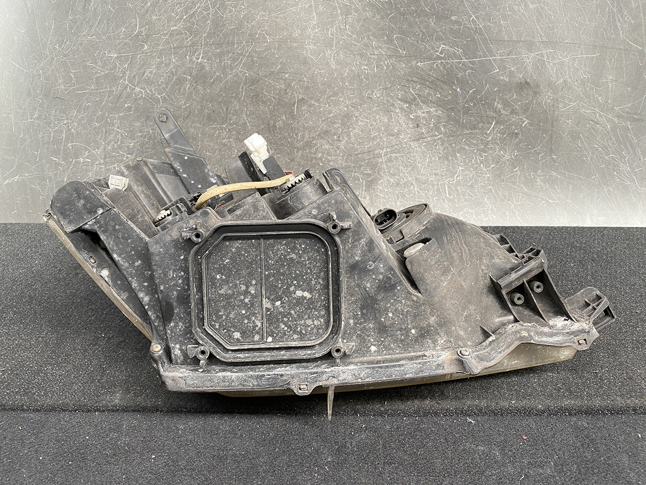 TOYOTA NOAH VOXY AZR60 AZR65 Headlight KOITO 28-182 Left Side x1 - Image 5