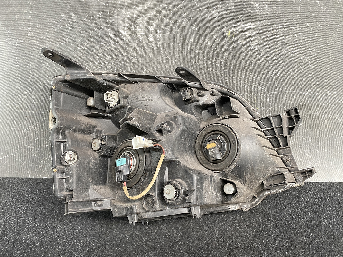 TOYOTA NOAH VOXY AZR60 AZR65 Headlight KOITO 28-182 Left Side x1 - Image 6