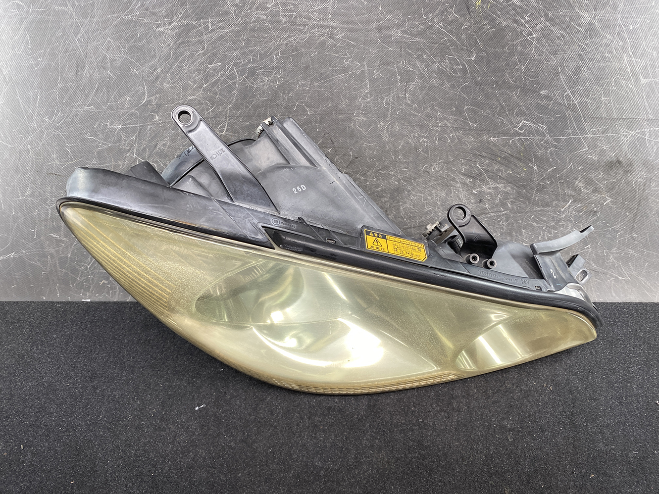 TOYOTA IPSUM ACM21 Genuine Headlight KOITO 44-31 Right Side x1 - Image 4